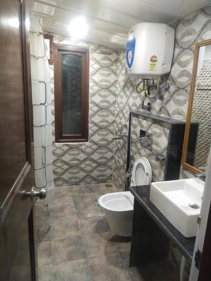 Dhanlaxmi Apartments Shimla Exterior photo